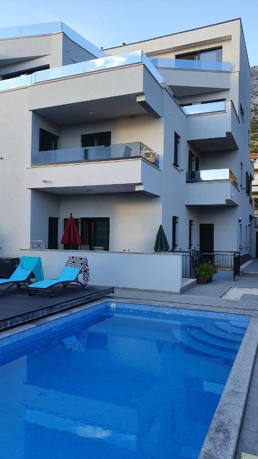 Apartments Marina أوميس المظهر الخارجي الصورة