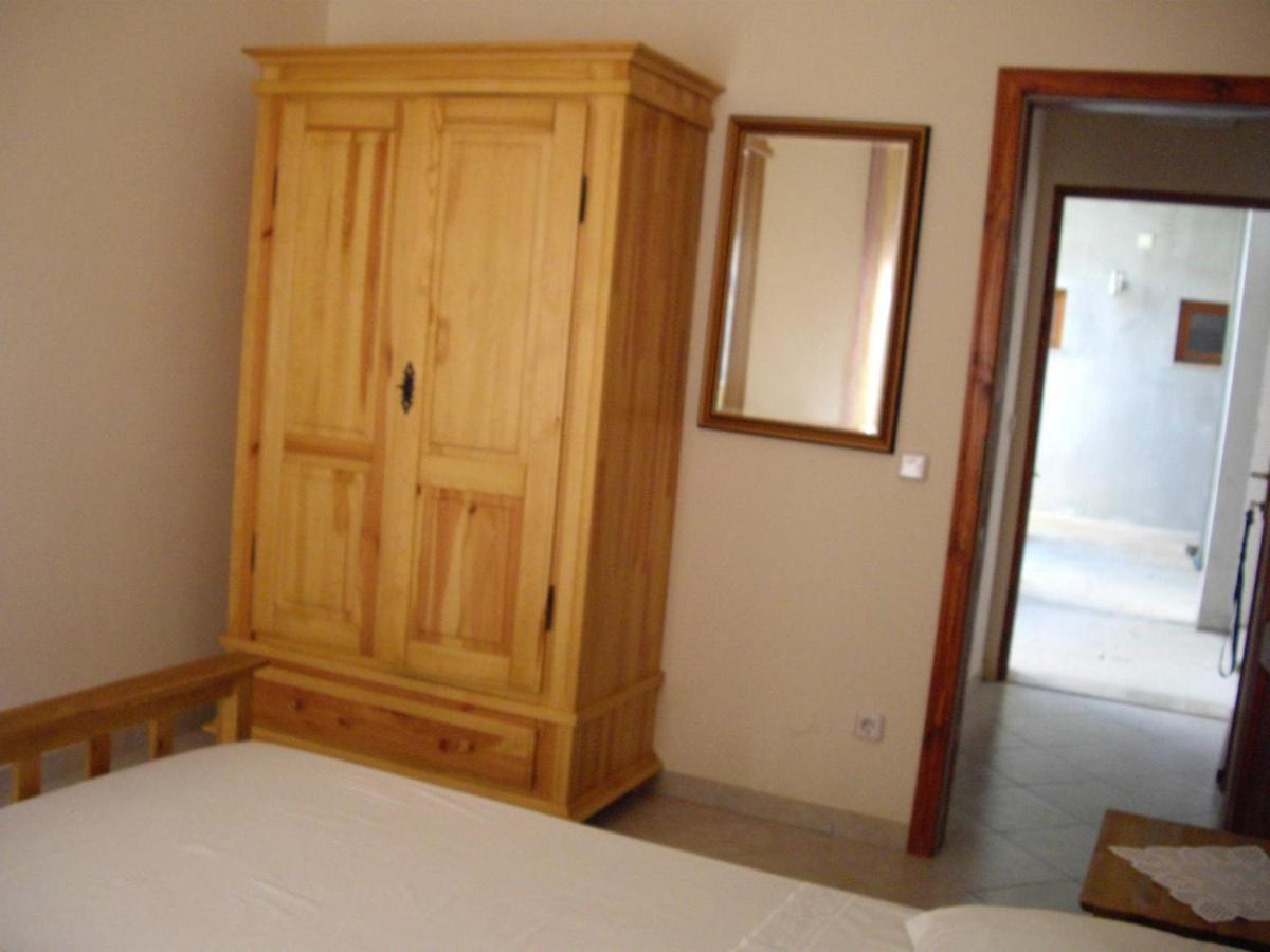 Apartments Marina أوميس المظهر الخارجي الصورة