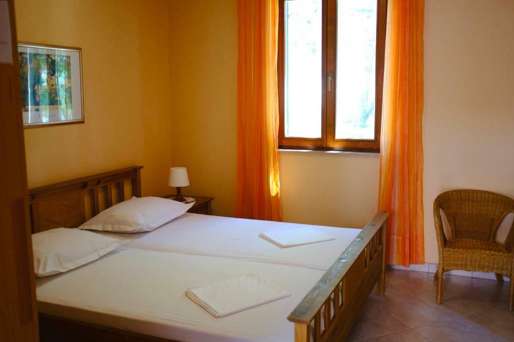 Apartments Marina أوميس المظهر الخارجي الصورة
